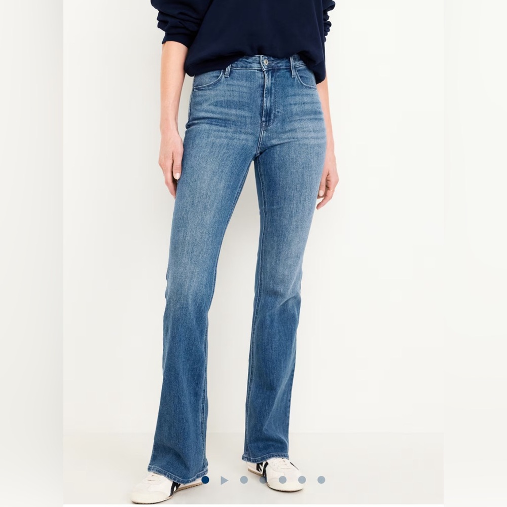 Old Navy High-Waisted Wow Flare Jeans